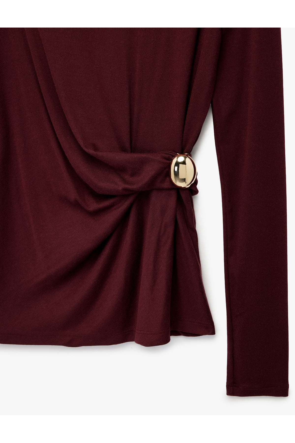 X Melis Ağazat - Slim Fit Uzun Kollu Dik Yaka Aksesuar Detaylı Tişört