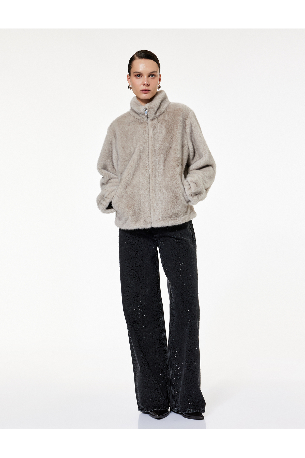 X Sibil Çetinkaya - Taş Detaylı Çıtçıt Düğmeli Bol Paça Jean Pantolon - Loose Straight Fit