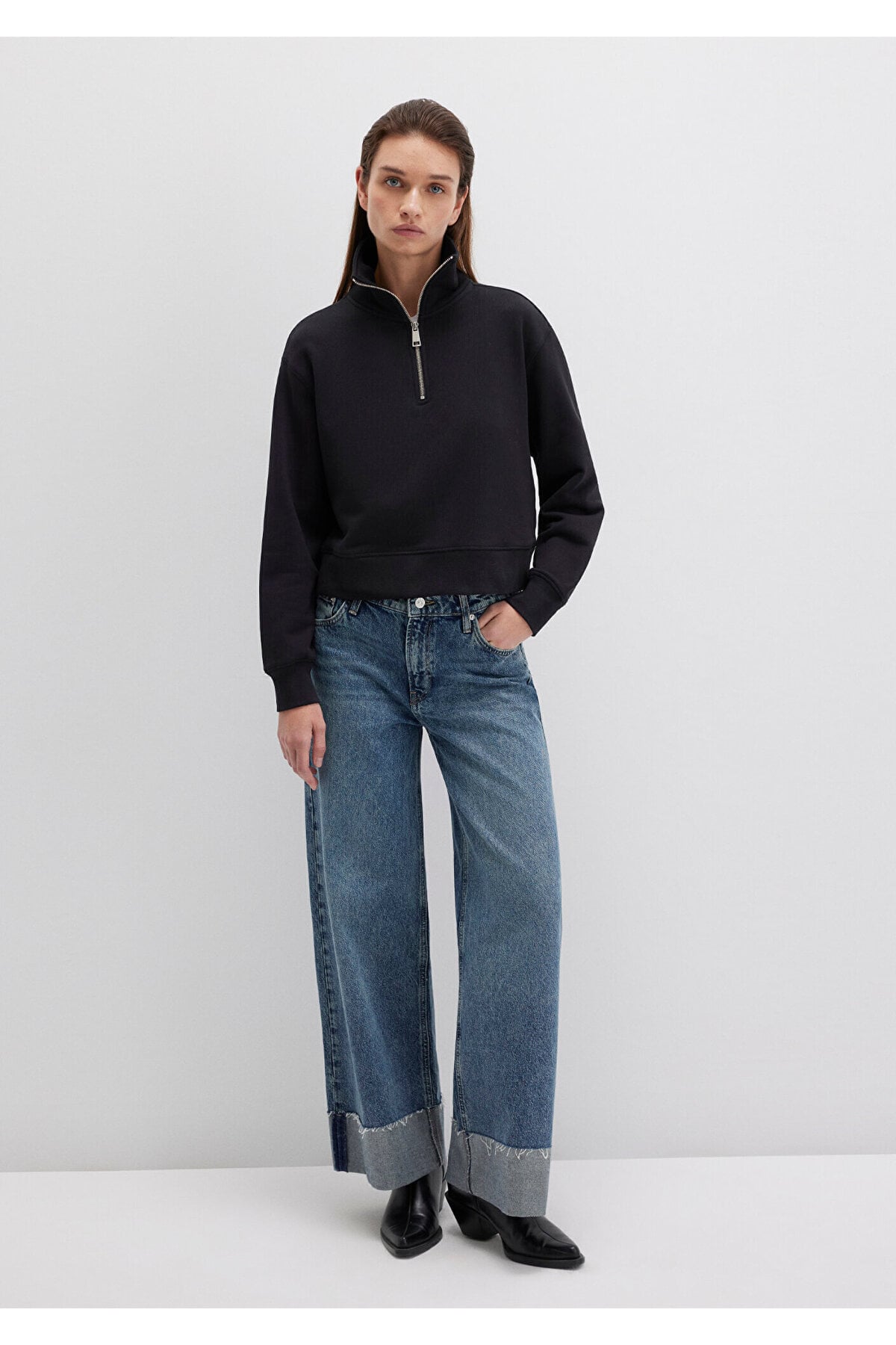 Yarı Fermuarlı Siyah Sweatshirt 1S10391-900