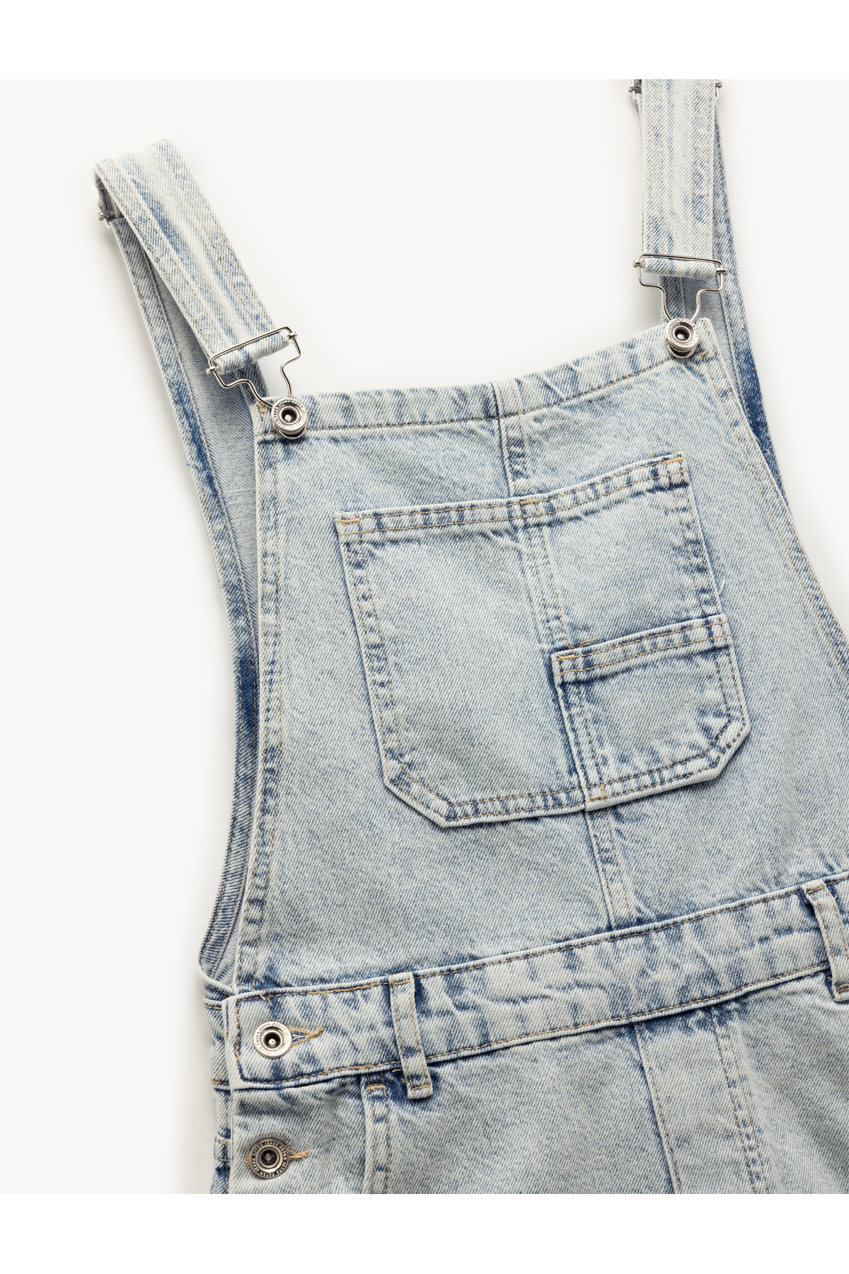 Yıpratma Detaylı Cepli Rahat Kesim Mini Askılı Denim Şort Salopet