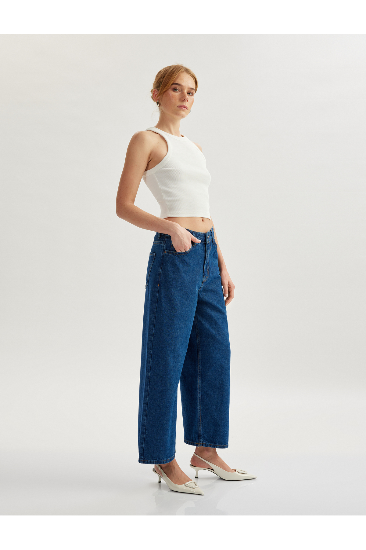 Yüksek Bel Düğmeli Cepli Kısa Geniş Paça Denim Pantolon - Crop Wide Leg Jeans