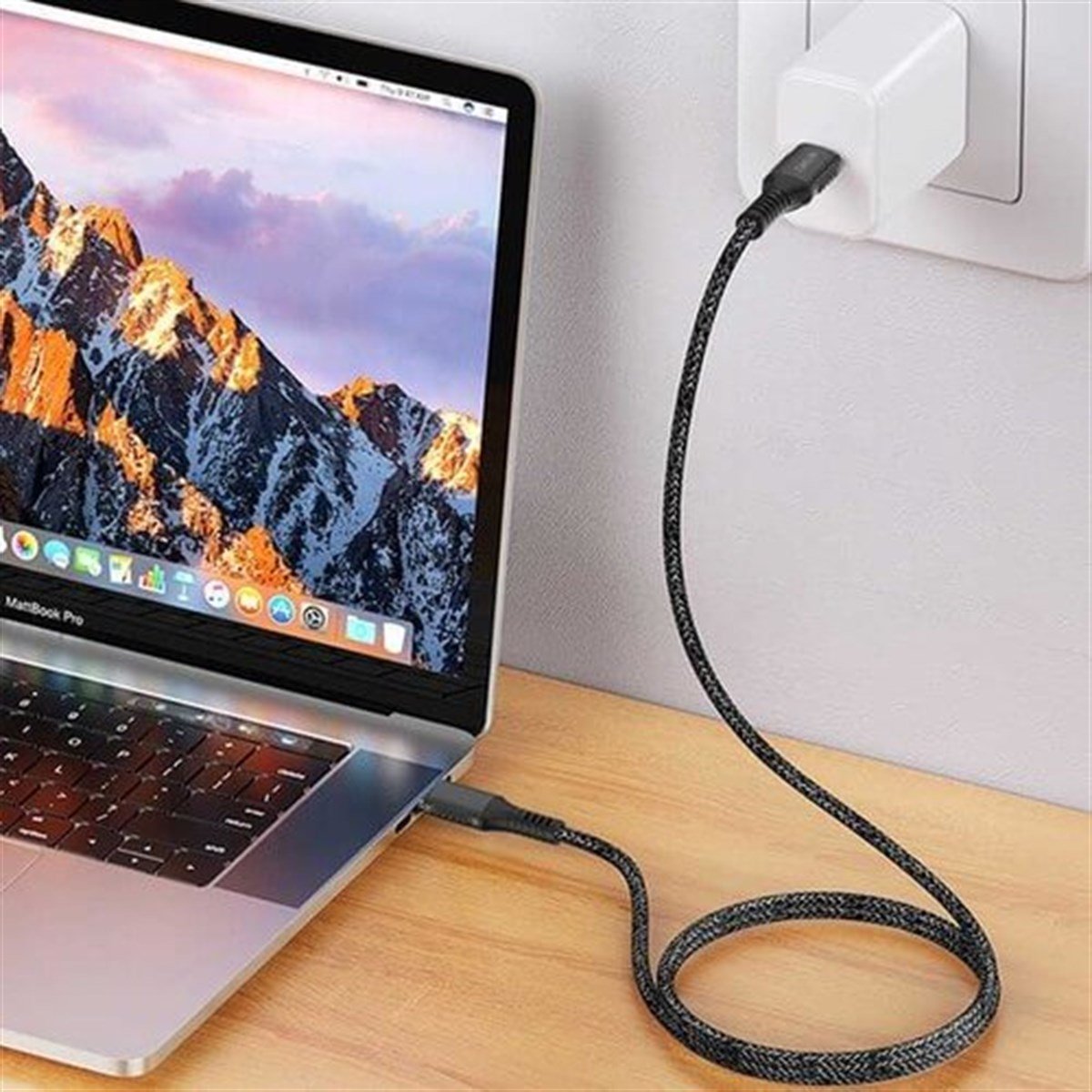 Wiwu F20 Type-C to Type-C Şarj ve Data Kablosu 2 mt Siyah