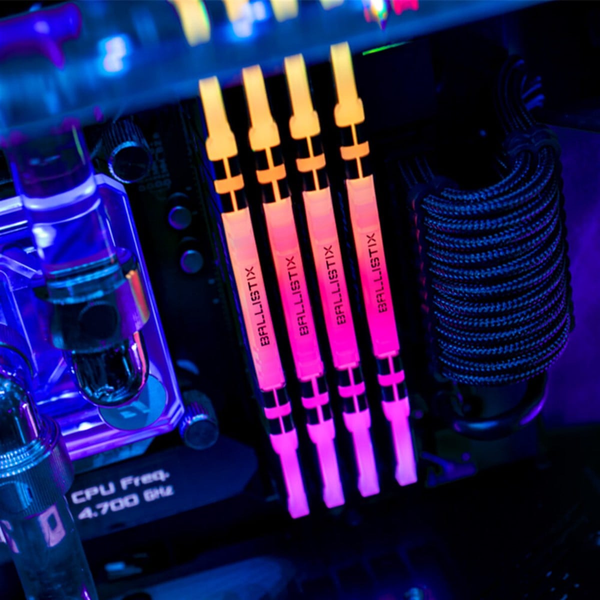 メモリー crucial BALLISTIX 32GB DDR4-3200 Satın Al: Crucial Ballistix RGB 32GB DDR4-3200 Desktop Gaming