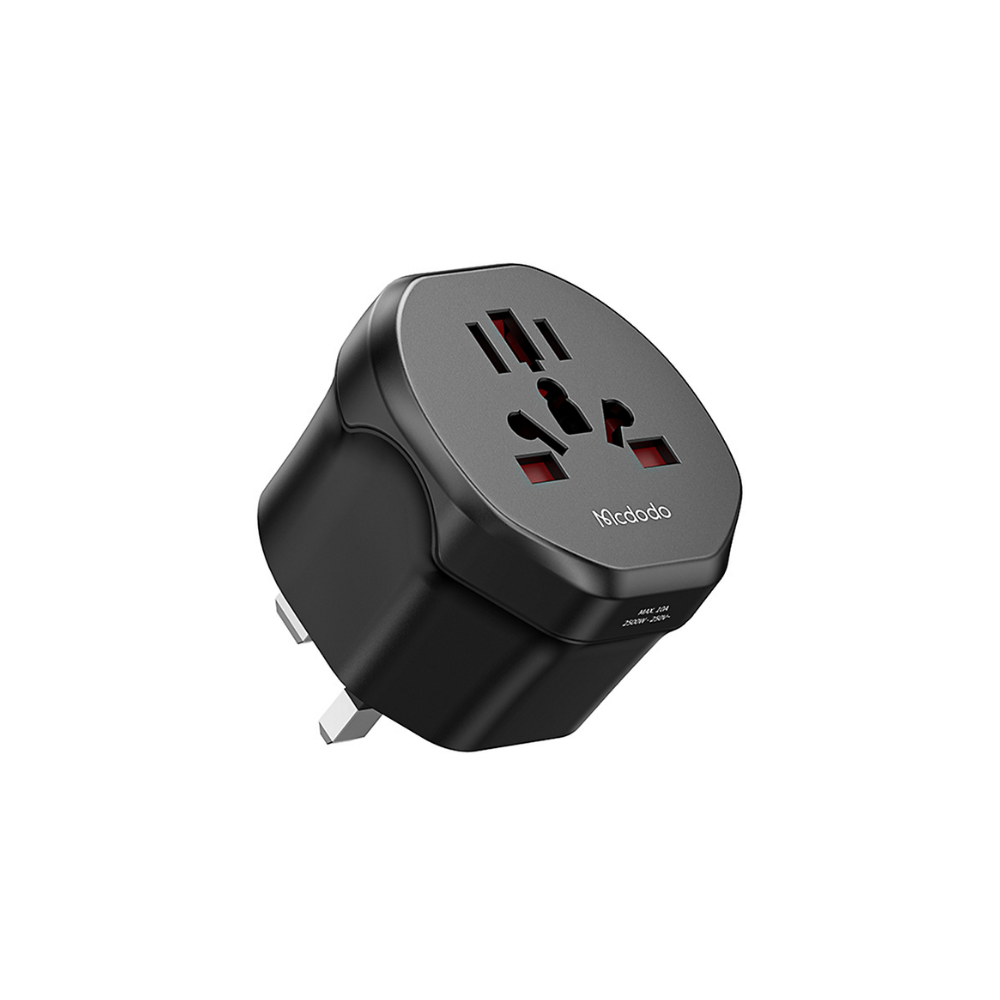 McDodo Universal Black CP-4540 Travel Adapter (UK)
