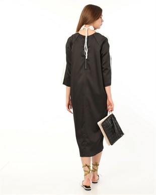 Oversize Midi Siyah Elbise
