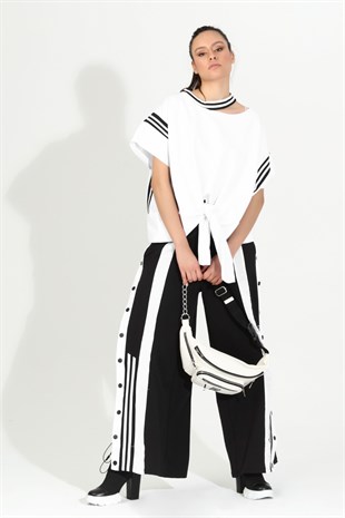 Triko Detaylı Oversize Bluz