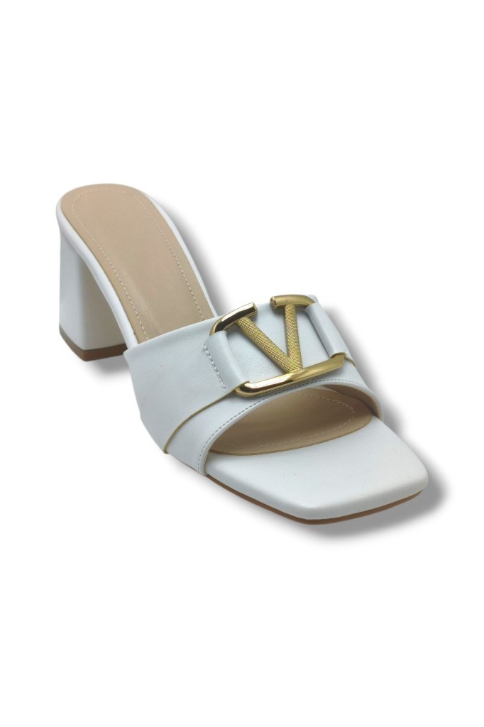 Ceylan Shoes 225-26 Cilt V Tokalı Kalın Topuk Kadın Terlik