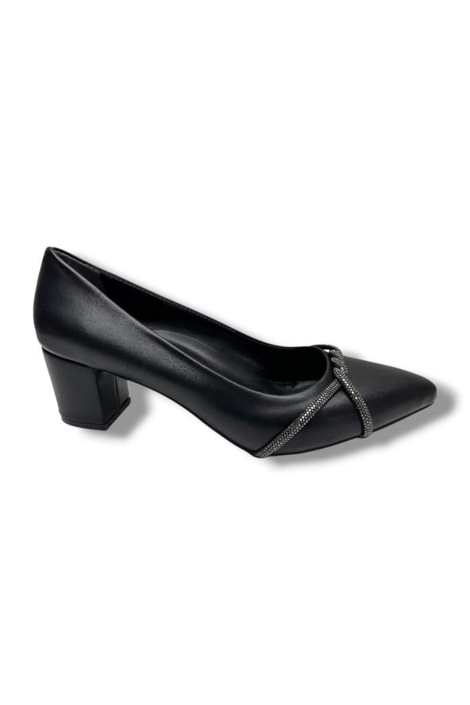C-Shoes CV138-26 Cilt Deri Burgu Taşlı Kalın Topuk Kadın Ayakkabı 41-42