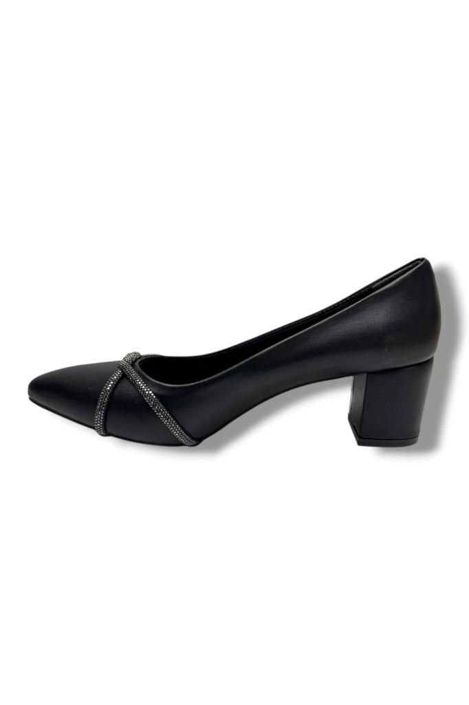 C-Shoes CV138-26 Cilt Deri Burgu Taşlı Kalın Topuk Kadın Ayakkabı 41-42
