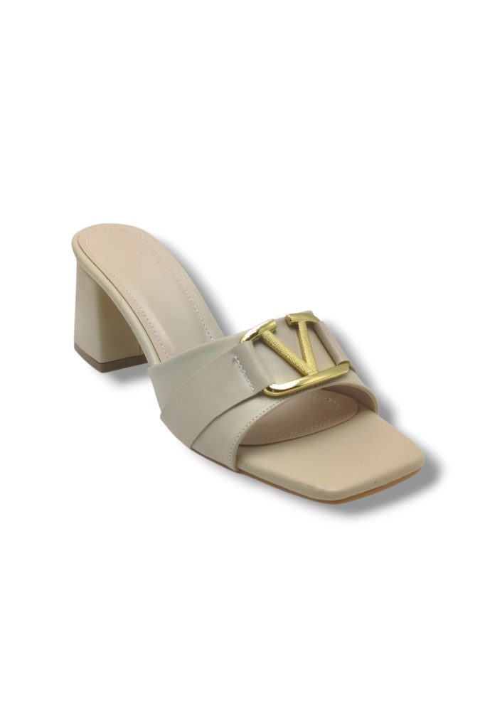 Ceylan Shoes 225-26 Cilt V Tokalı Kalın Topuk Kadın Terlik