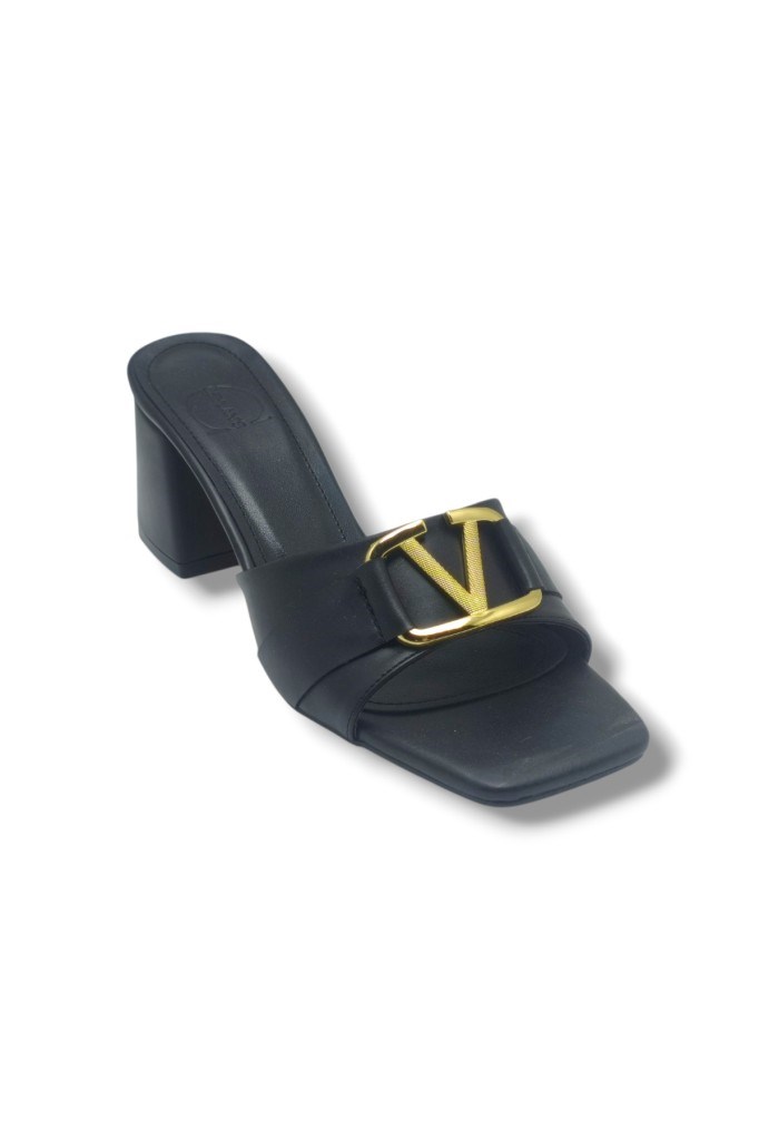 Ceylan Shoes 225-26 Cilt V Tokalı Kalın Topuk Kadın Terlik