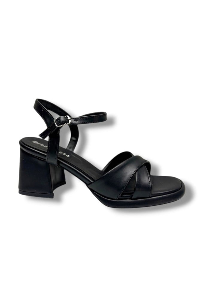 Erbay 405-26 Cilt Deri Çapraz Bant Kalın Topuk Anatomik Kadın Sandalet(7cm)