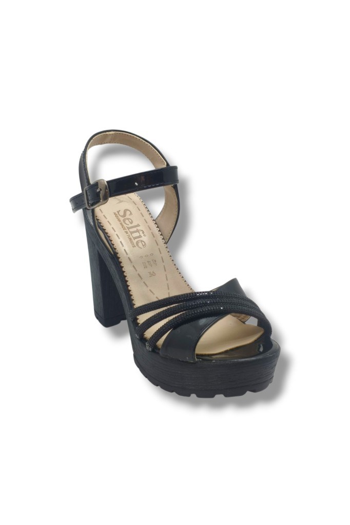 Selfie 4260-26 Rugan Taşlı Çapraz Bant Platform Topuk Fashion Kadın Sandalet(11cm)