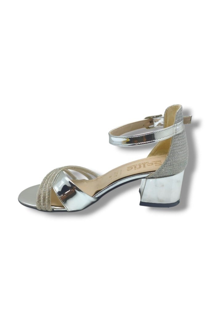Selfie 4265-26 Rugan Taşlı Çapraz Bant Orta Topuk Fashion Kadın Sandalet(5,5cm)