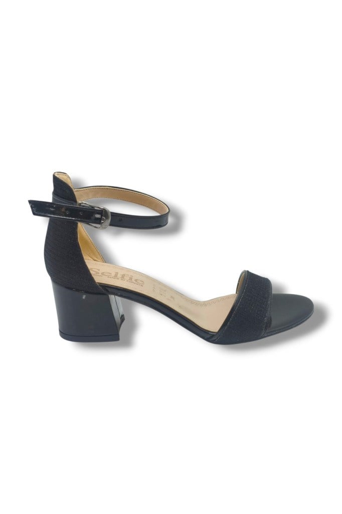 Selfie 4270-26 Simli Rugan Tek Bant Orta Topuk Fashion Kadın Sandalet(5,5cm)