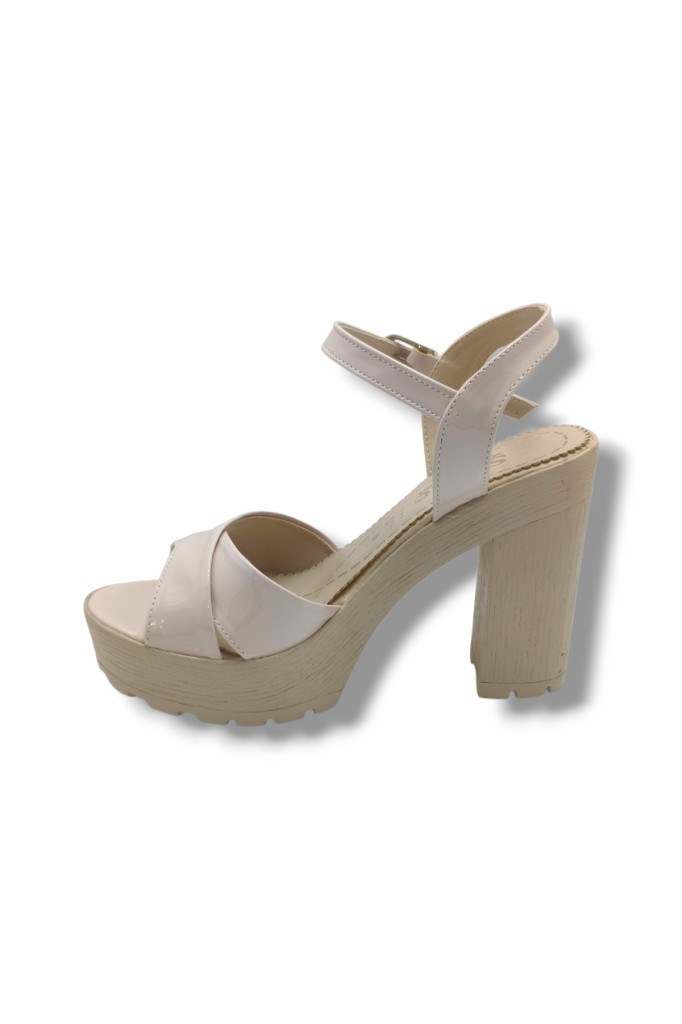 Selfie 4280-26 Rugan Çapraz Bant Platform Topuk Fashion Kadın Sandalet(11cm)