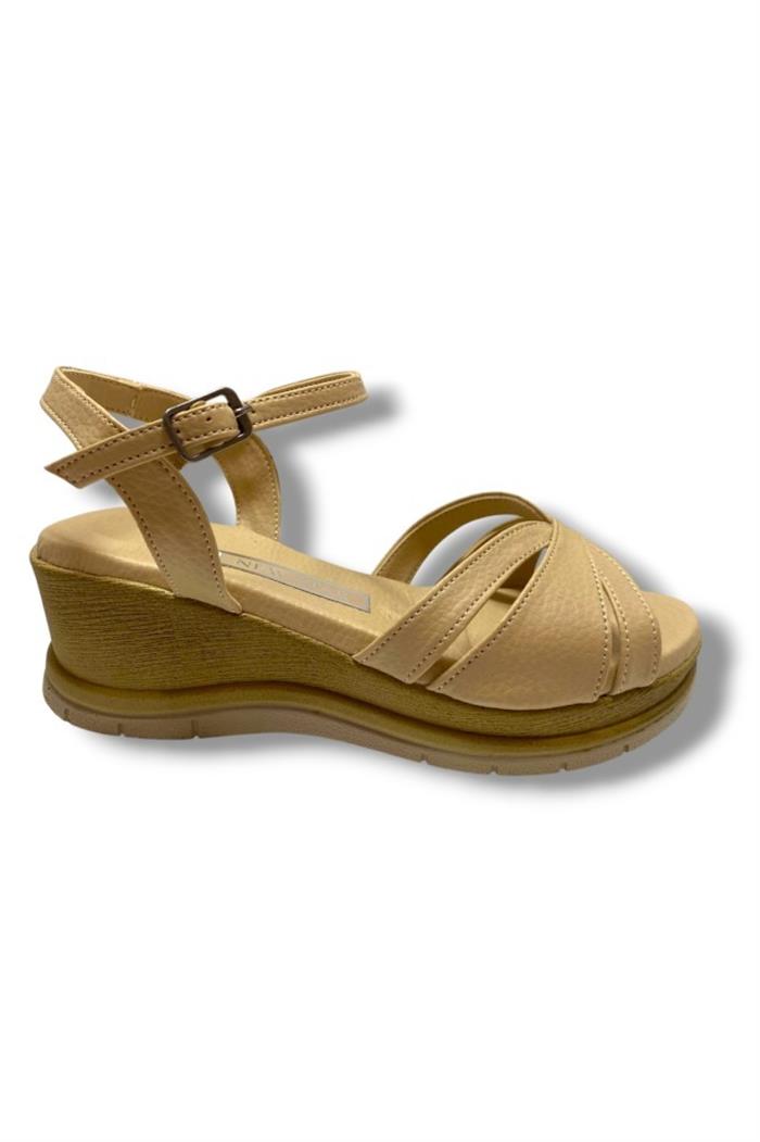 C-Shoes KA02-25 Deri Anatomik Yanları Açık Dolgu Topuk Kadın Sandalet