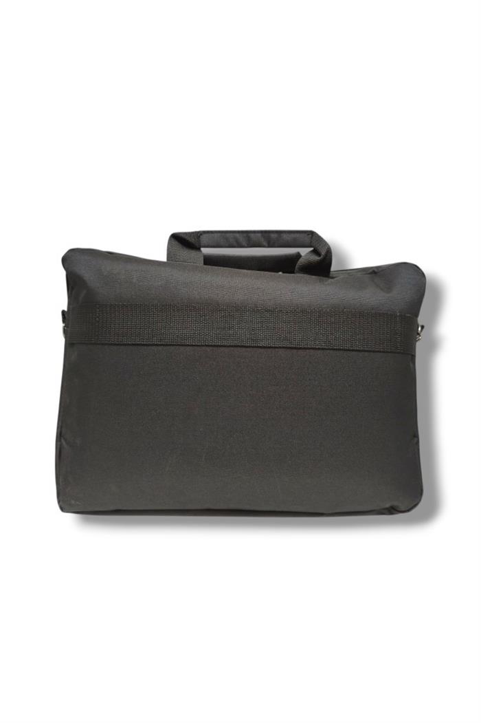 Cakgo 590-25 Korunaklı Dikey Dikiş Detaylı Laptop Çantası