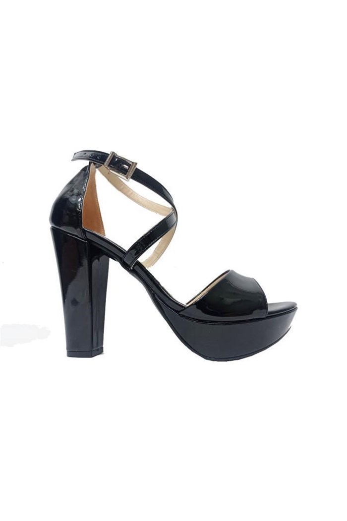 Serhat 8011 Rugan 30mm Platform Topuklu Kadın Ayakkabı