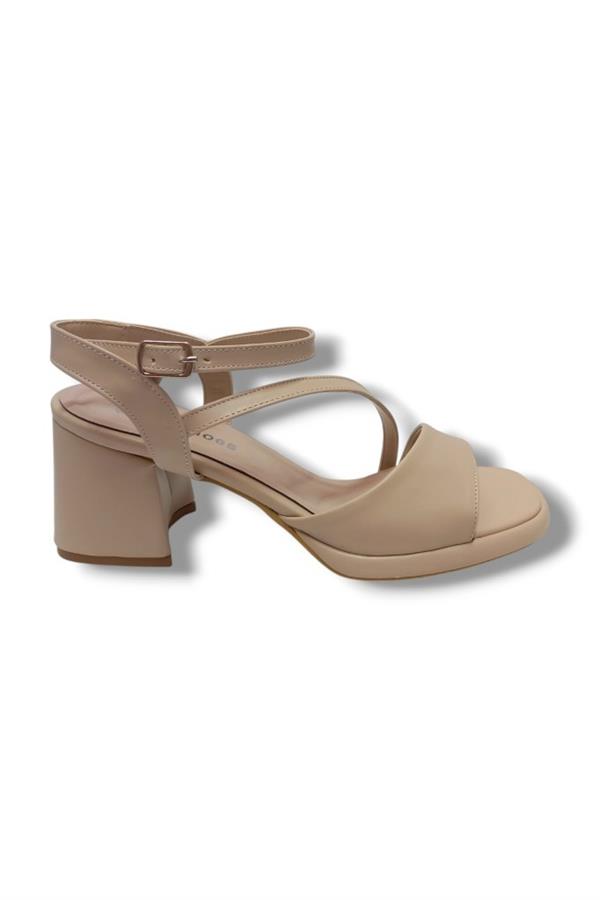 Erbay 402-25 Deri Anatomik Kalın Topuklu Kadın Sandalet