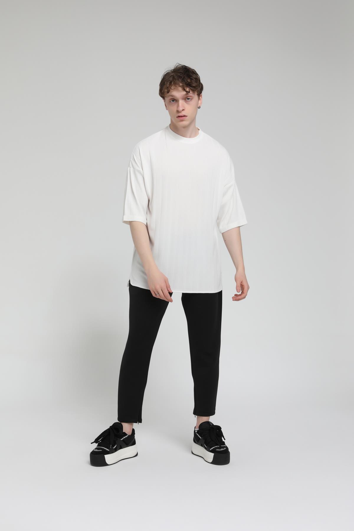 Bisiklet Yaka Eteği Oval Oversize T-shirt R-5527