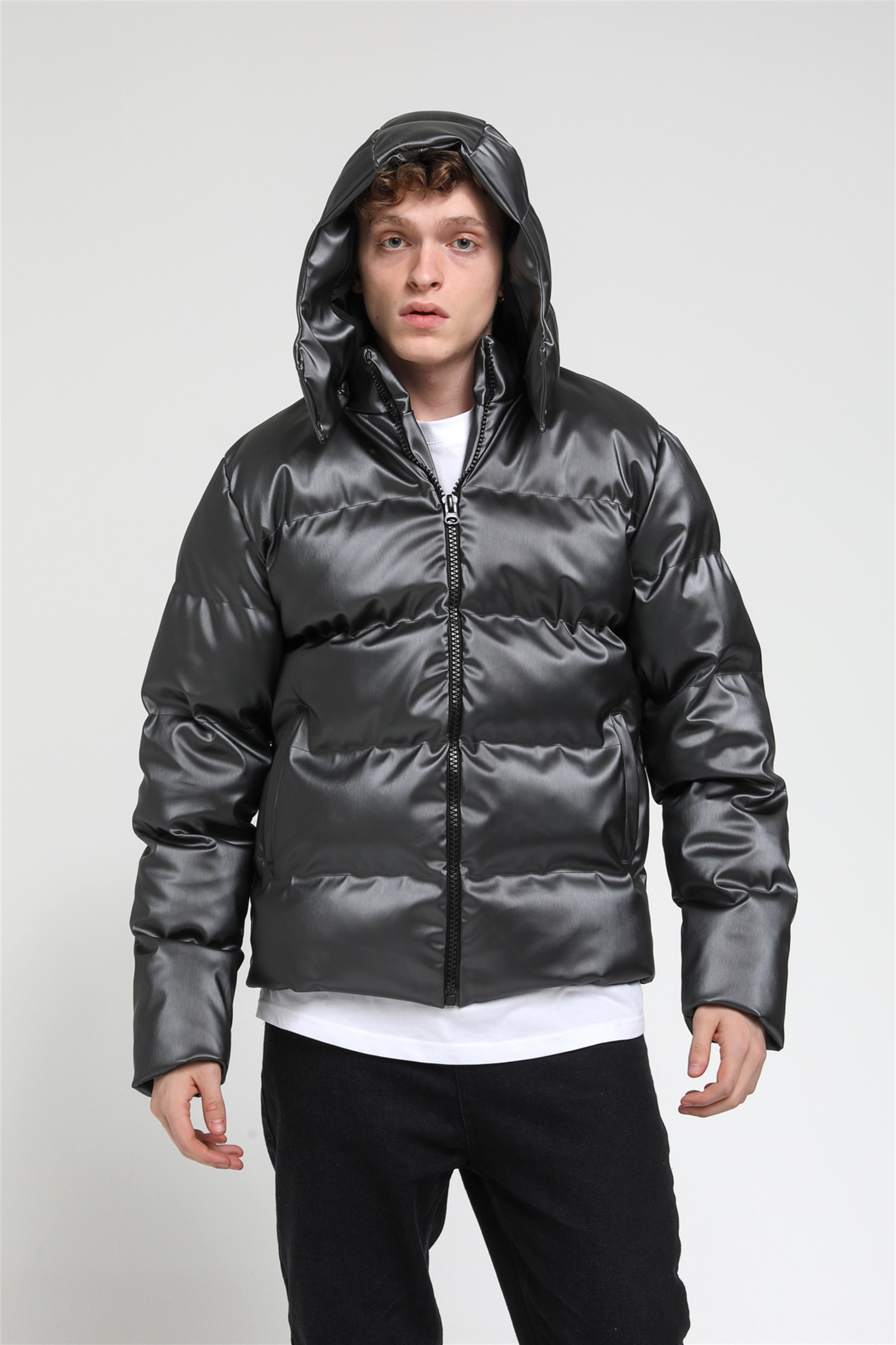 Kapüşonlu Şişme Deri Mont  R-2140