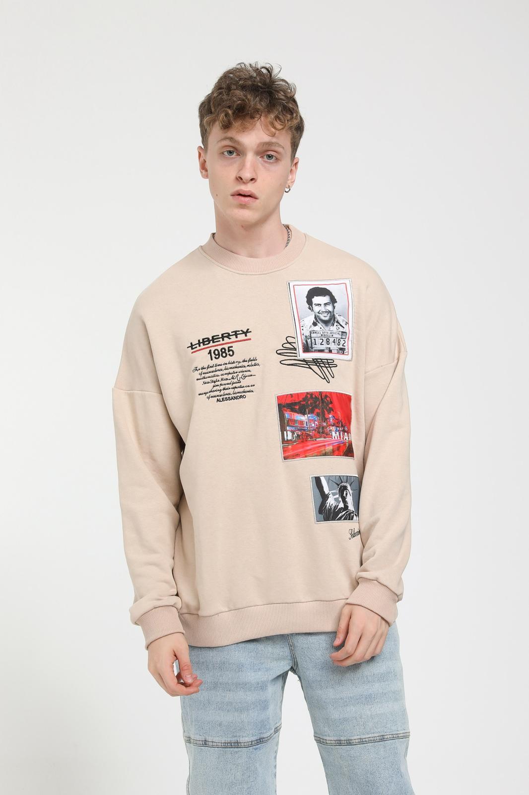 Liberty Yazı Baskılı Patch Detaylı Oversize Sweat  R-5463
