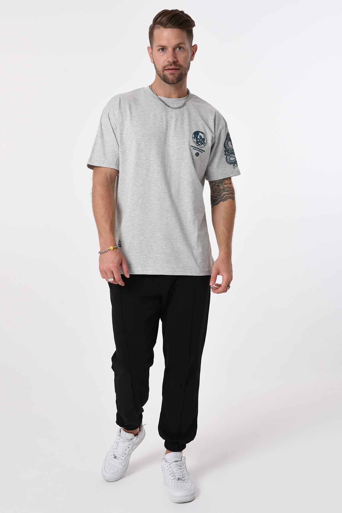 OVERSİZE SAMURAI HONOR BASKILI T-SHİRT R-5296