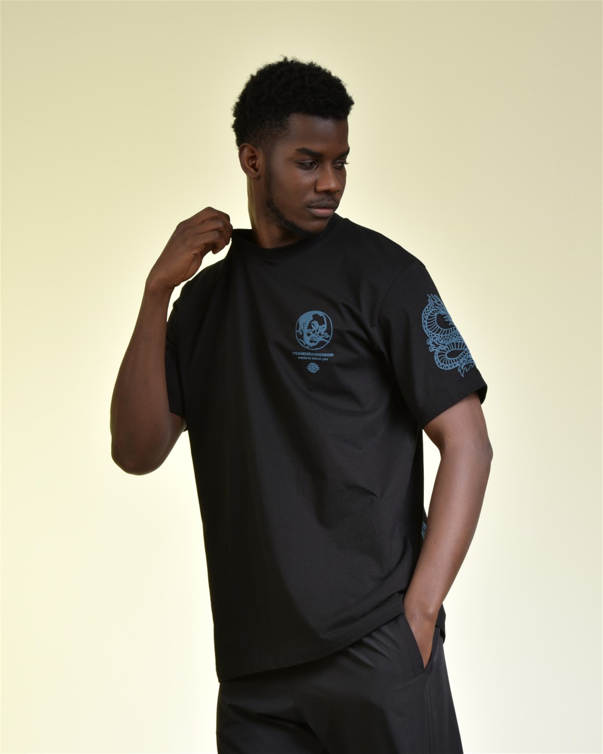 OVERSİZE SAMURAI HONOR BASKILI T-SHİRT R-5296