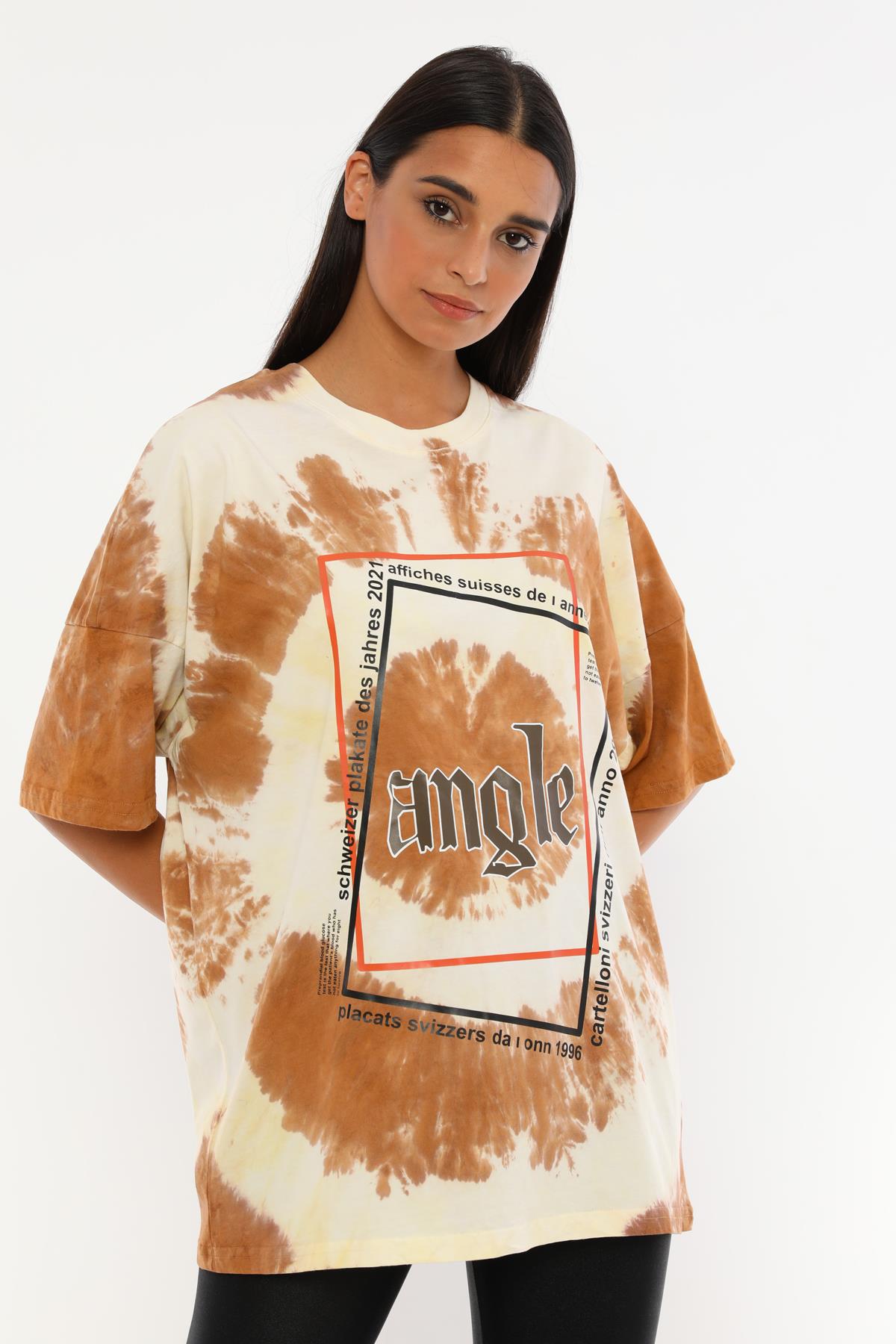 Q-5209 Angle Çerçeve Baskı Detaylı Oversize Batik T-shirt