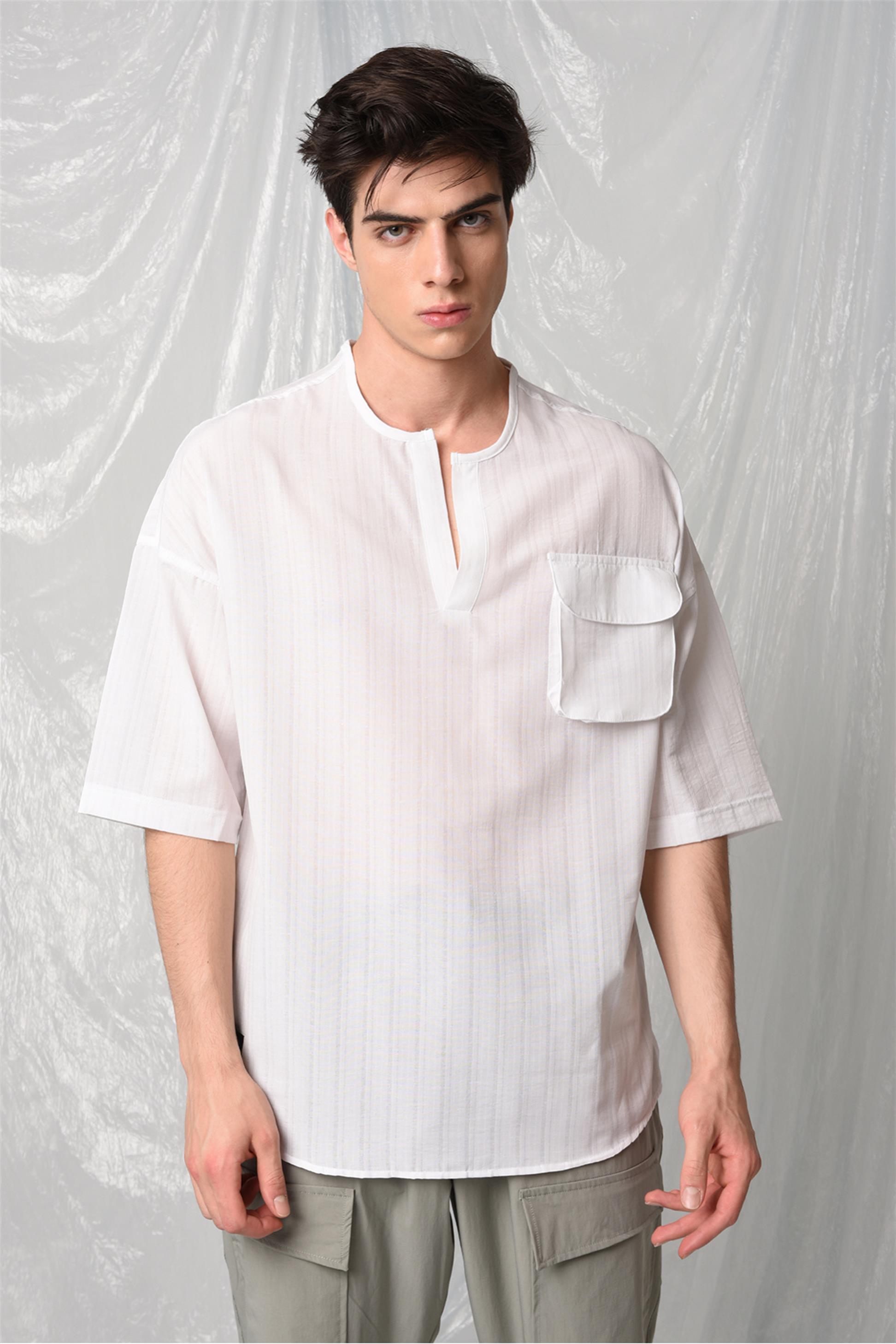 R-3323 Torba Cep Detaylı Biye Yakalı Çizgili Oversize Gömlek