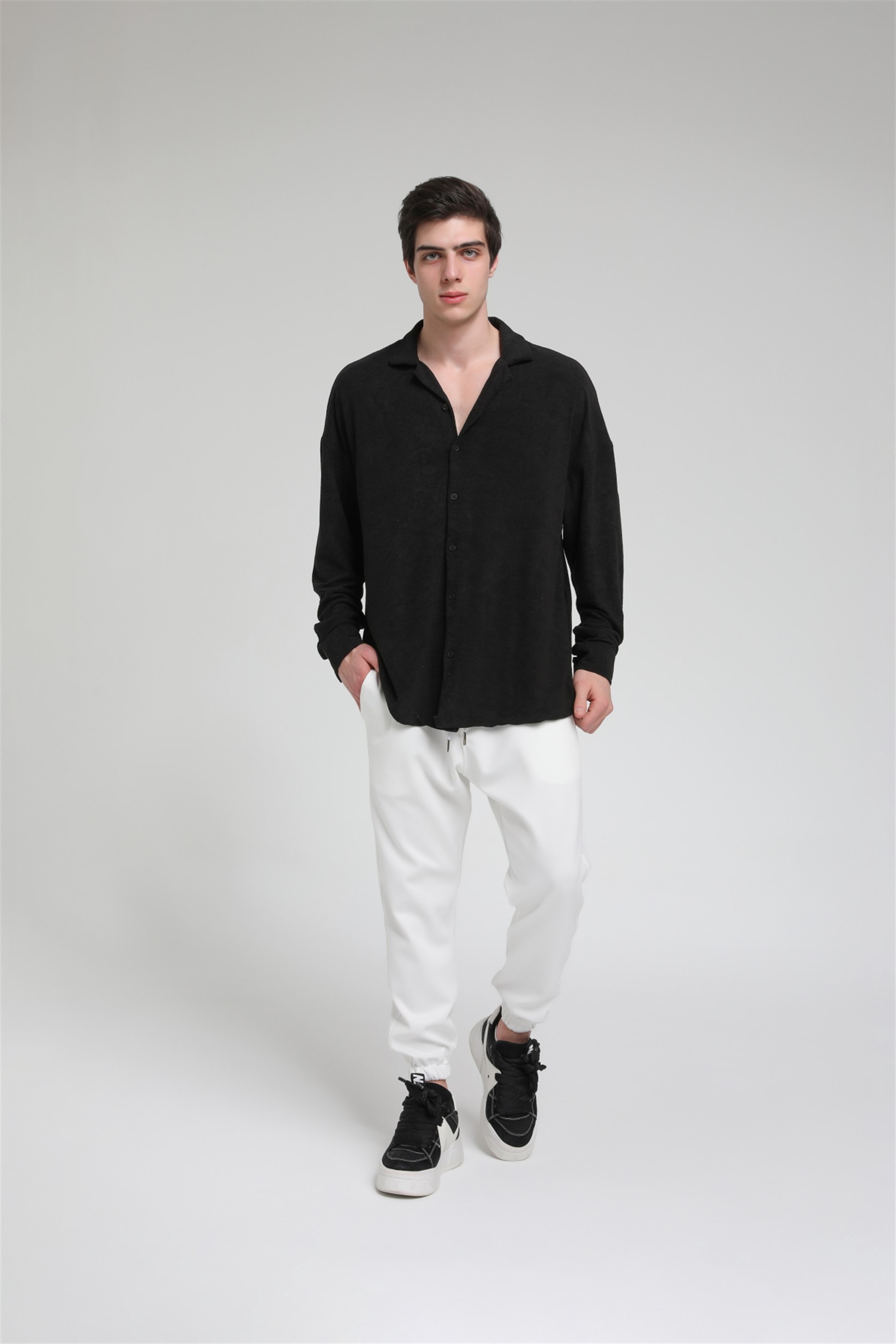 R-3583 Uzun Kol Apaş Yaka Oversize Gömlek