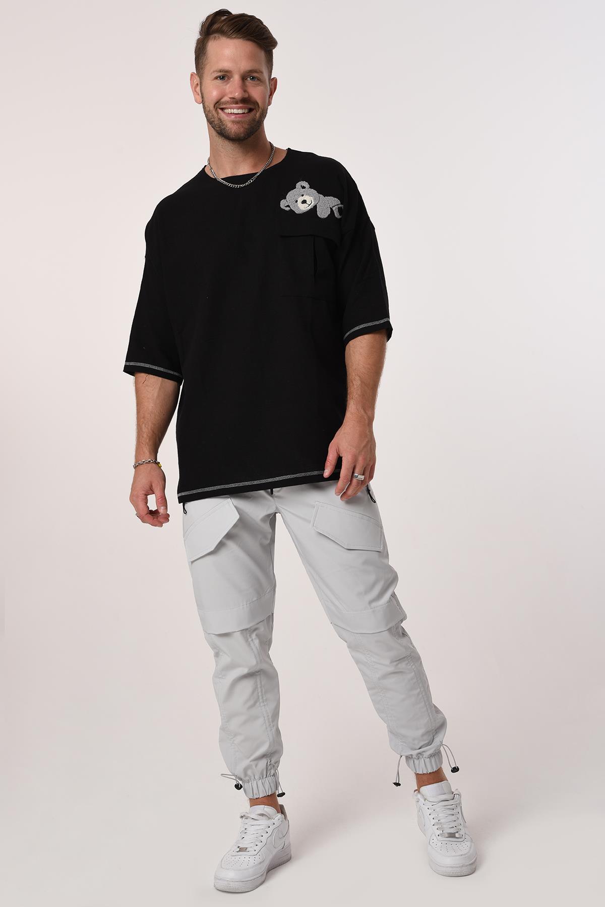 R-3703 Tek Cep Kapaklı Ayı Nakışlı Eteği Kolu Karyokalı Keten Tshirt
