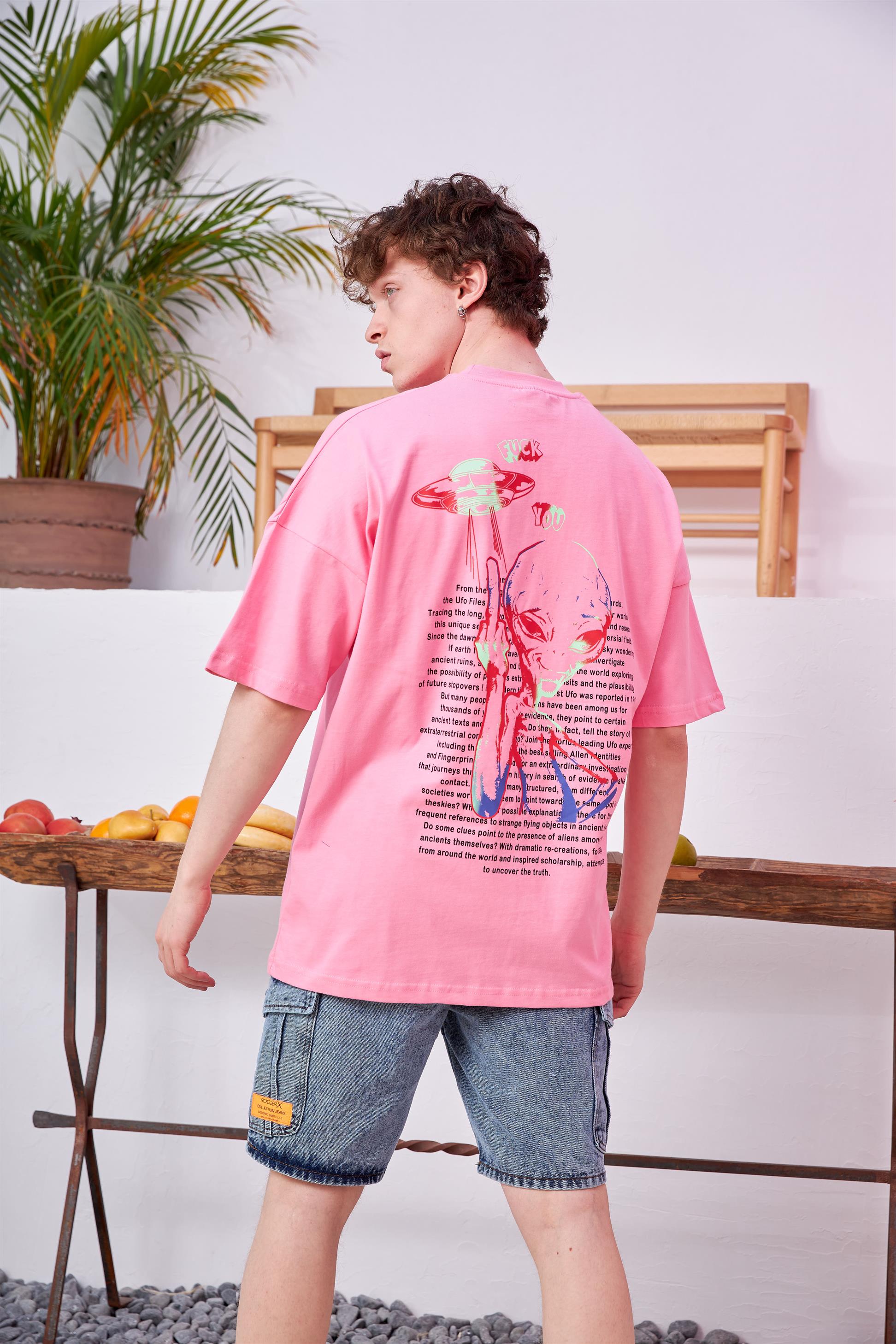 R-5558 Uzaylı Baskılı Oversize T-shirt