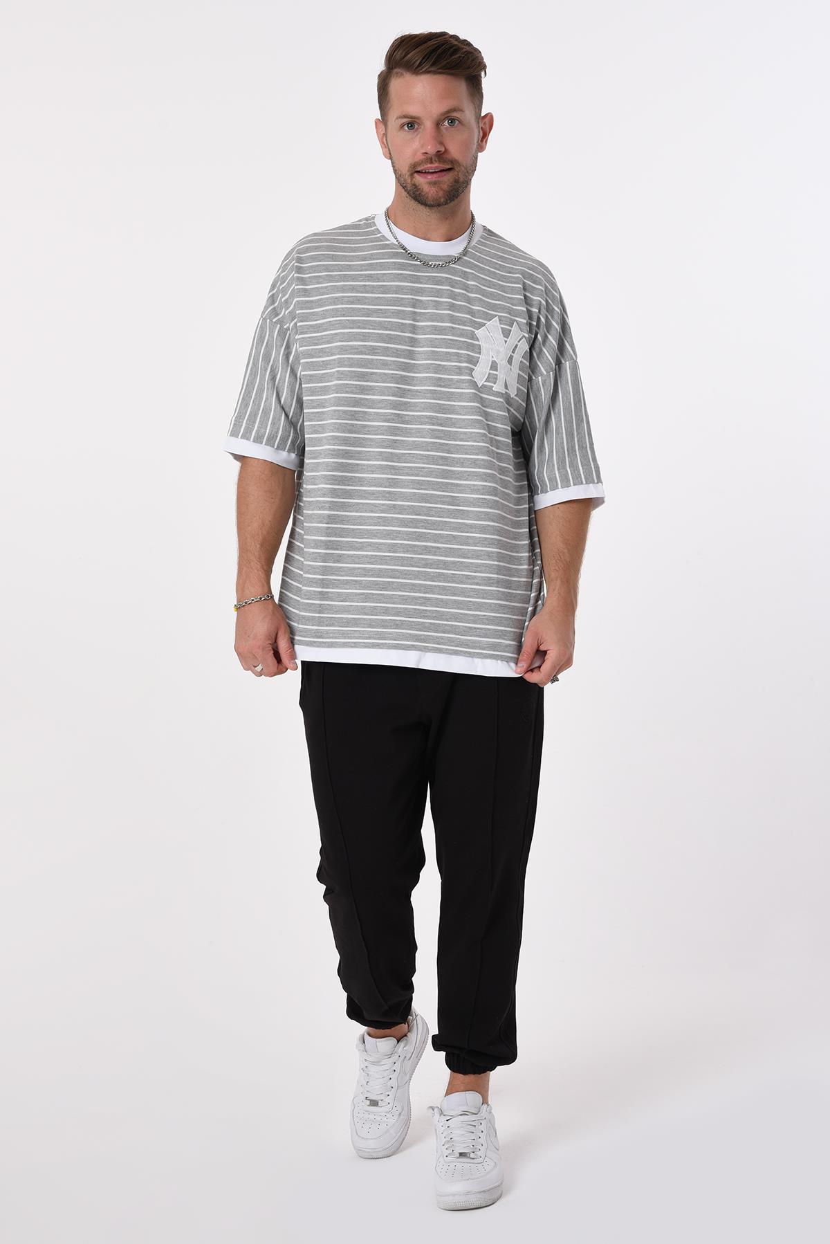 R-5620 Kol Ucu Eteği Garnili Enine Çizgili Oversize Tshirt
