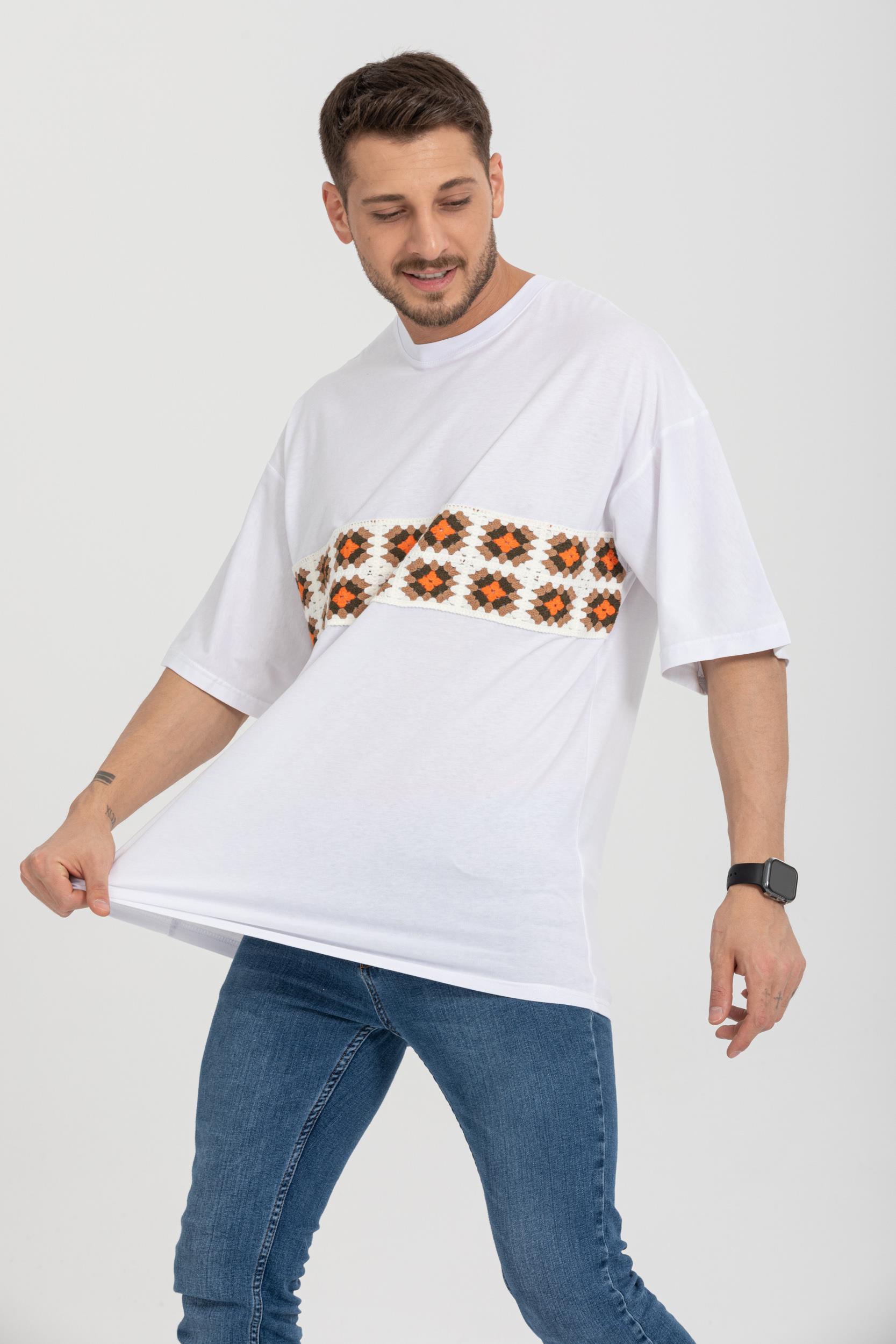 R-5730 Bisiklet Yaka Ön Nakış Detaylı Oversize T-shirt