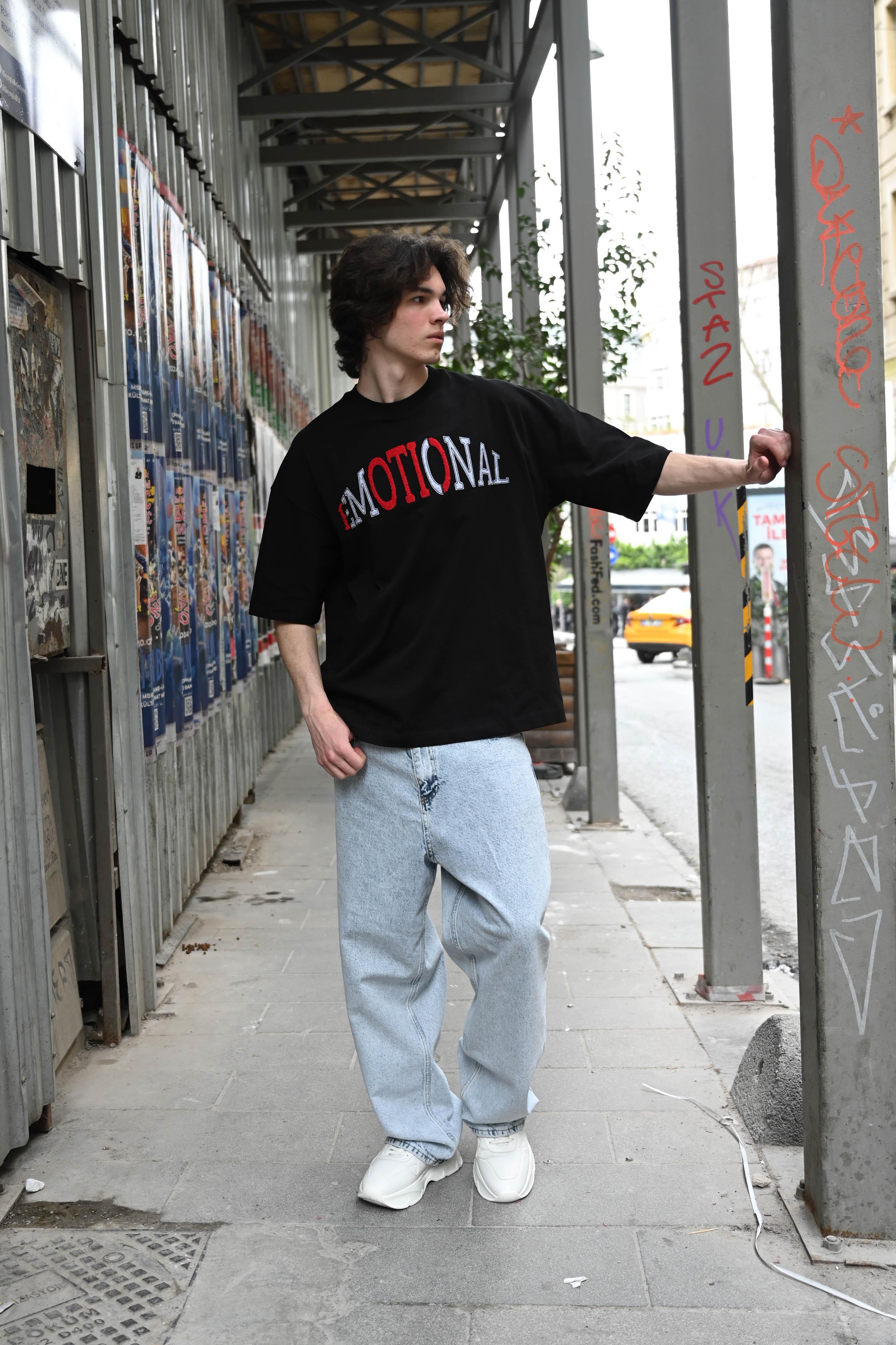 R-5786 Emotıonal Nakışlı Oversize Süprem Tişört
