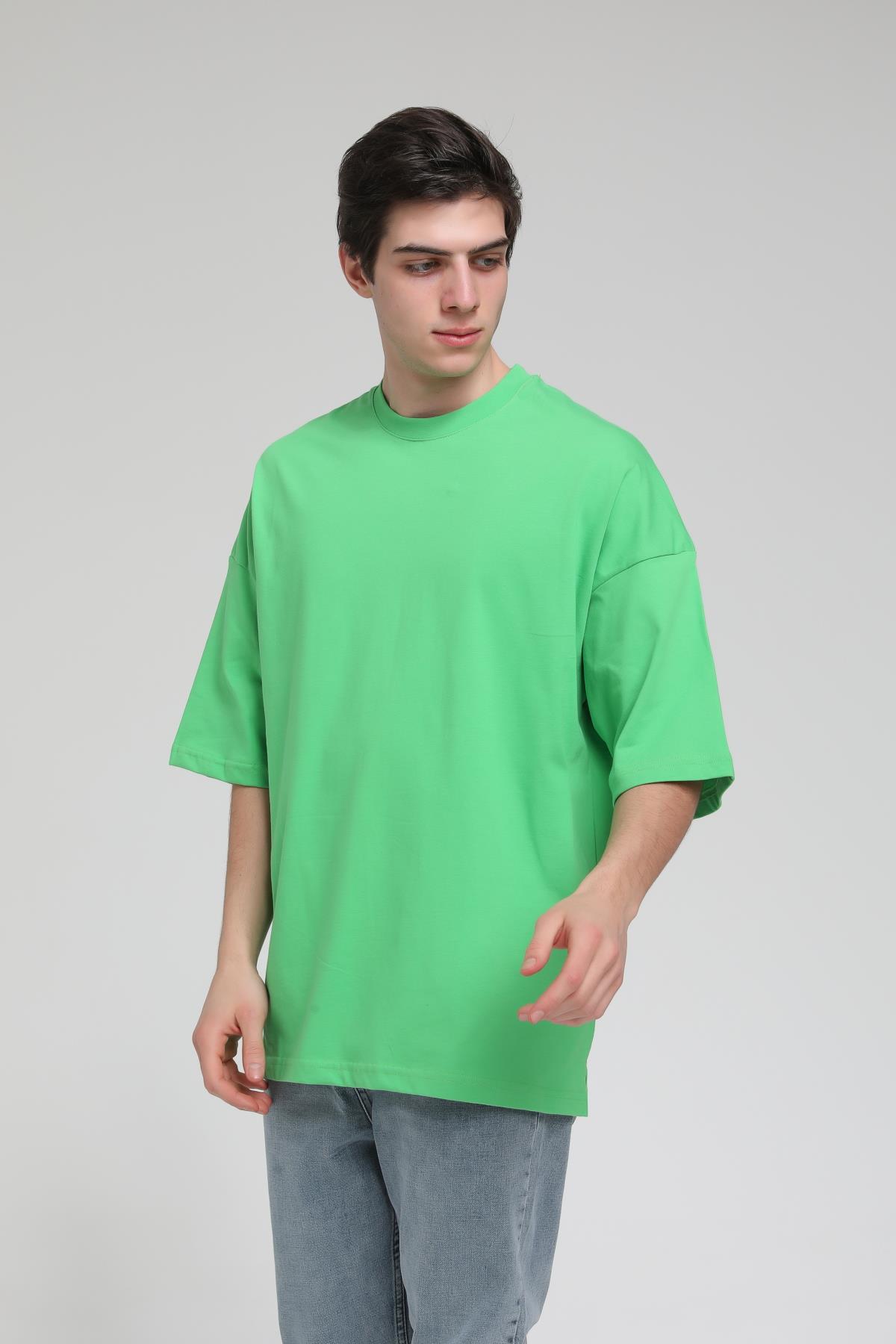 Yan Yırtmaç Detaylı Oversize Basic T-shirt  R-5543