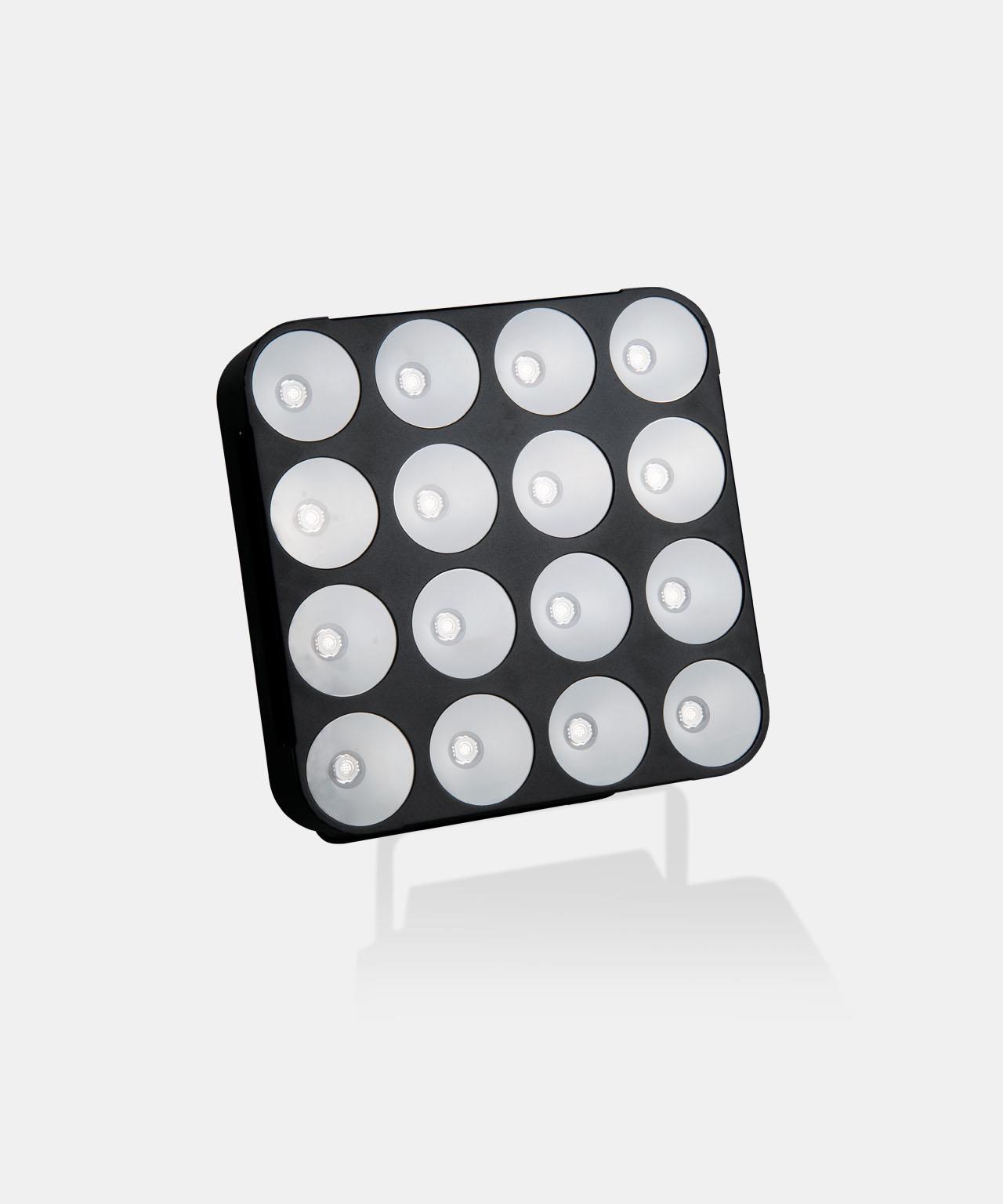 SSP LIGHT COB PIXEL FLOOD 16x30W BLİNDER IŞIK