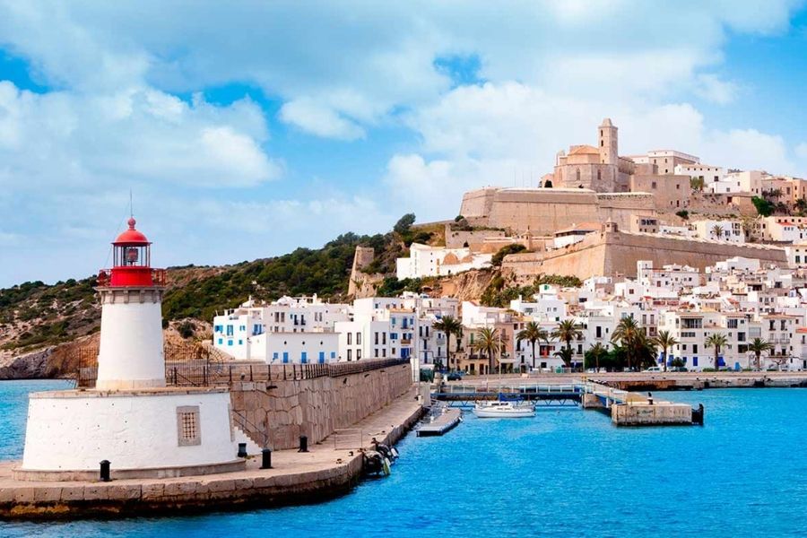 Hemen Şimdi Ibiza'ya Gitmek İçin 8 Neden