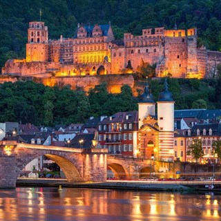 ROMANTIKSUMPCBSLMUC23Almanya Romantik Yolu ve Alsace PGS ile 7 Gece 8 Gün Yaz Dönemi Basel Gidiş Munih Dönüş