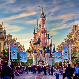DISNEYSUMAFCDG23Paris Disneyland Turu 2023 Yaz Air France ile 4 Gece 5 Gün
