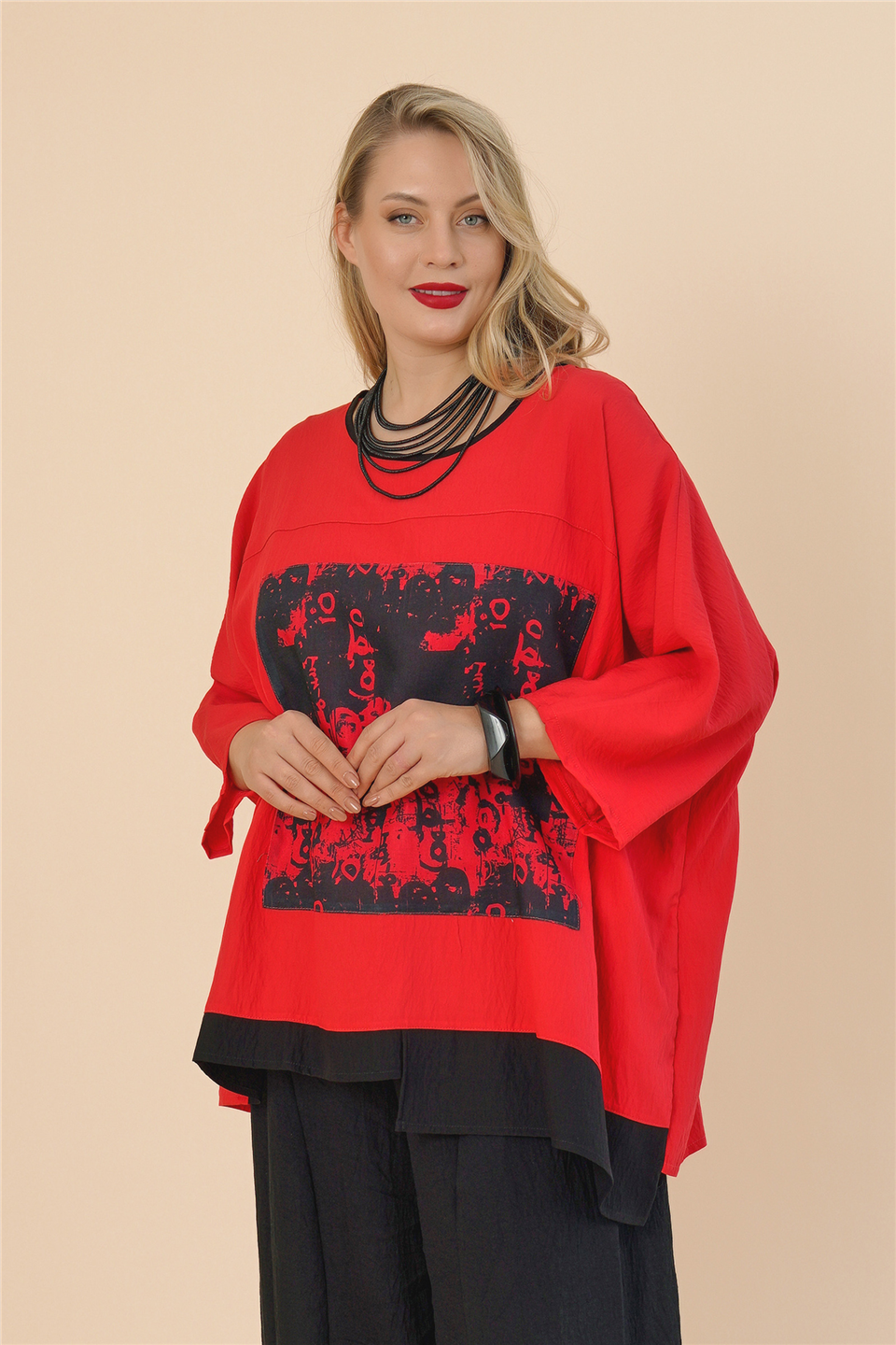 25168 VİSKON ÖNÜ BASKILI TUNİK