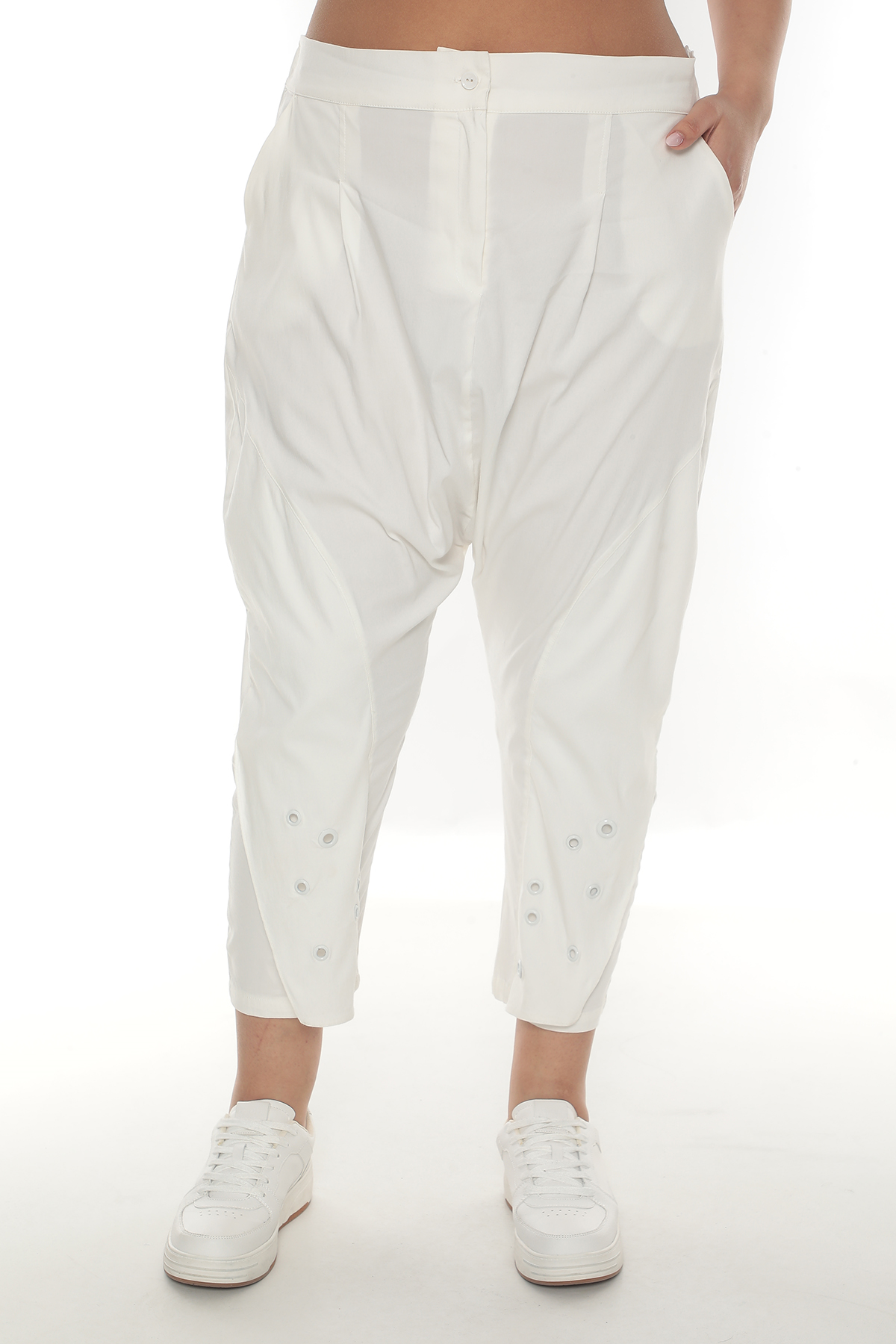 23001 ALEXA SALVAR EKRU