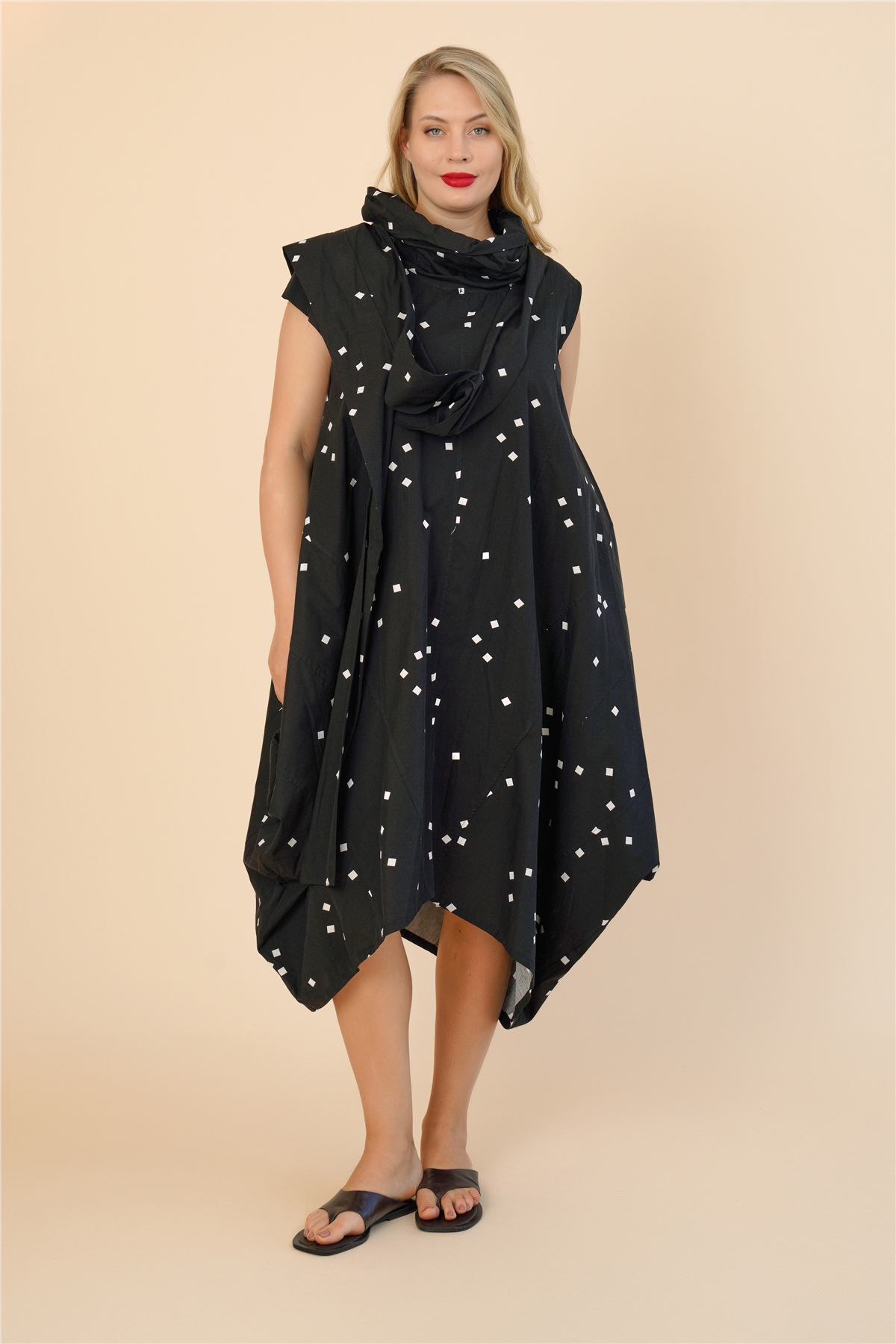 23187-2 ELBISE SIYAH