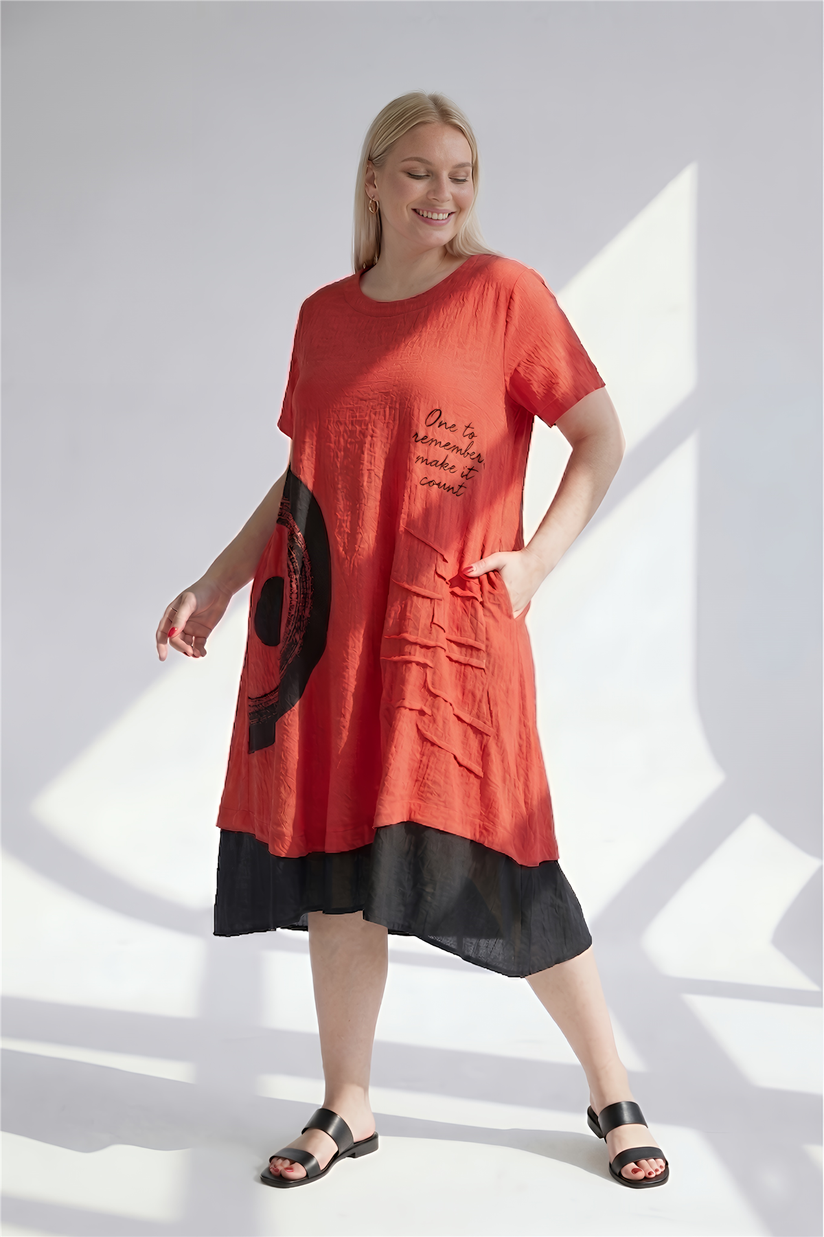 25217 ELBİSE KIRMIZI