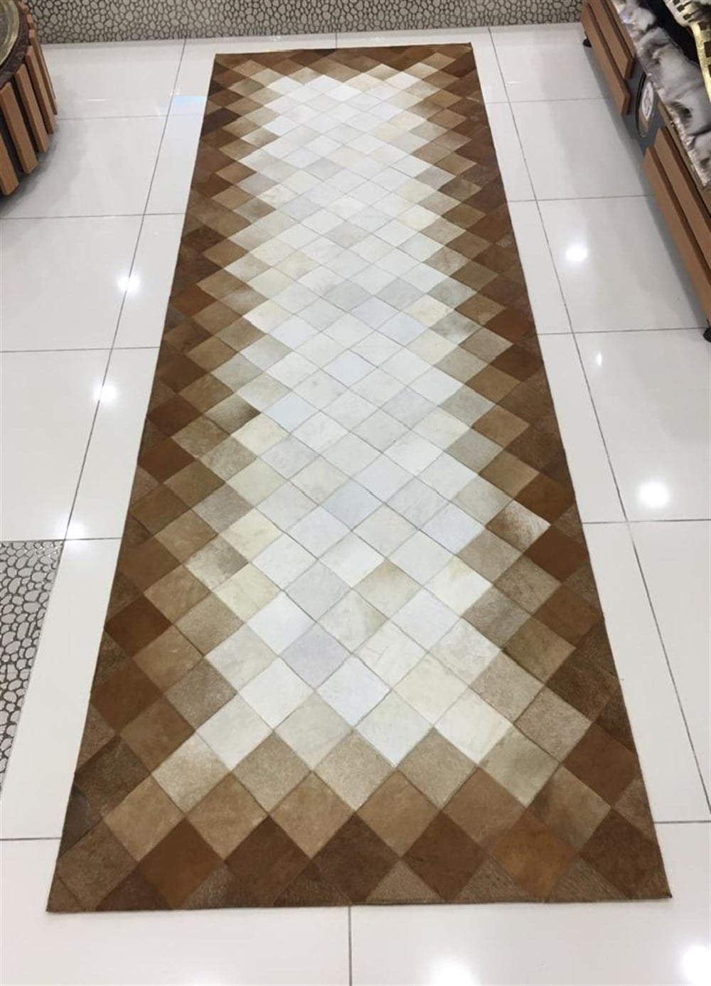 Bienna Fur Kaymaz Taban Doğal Deri Halı / Kilim