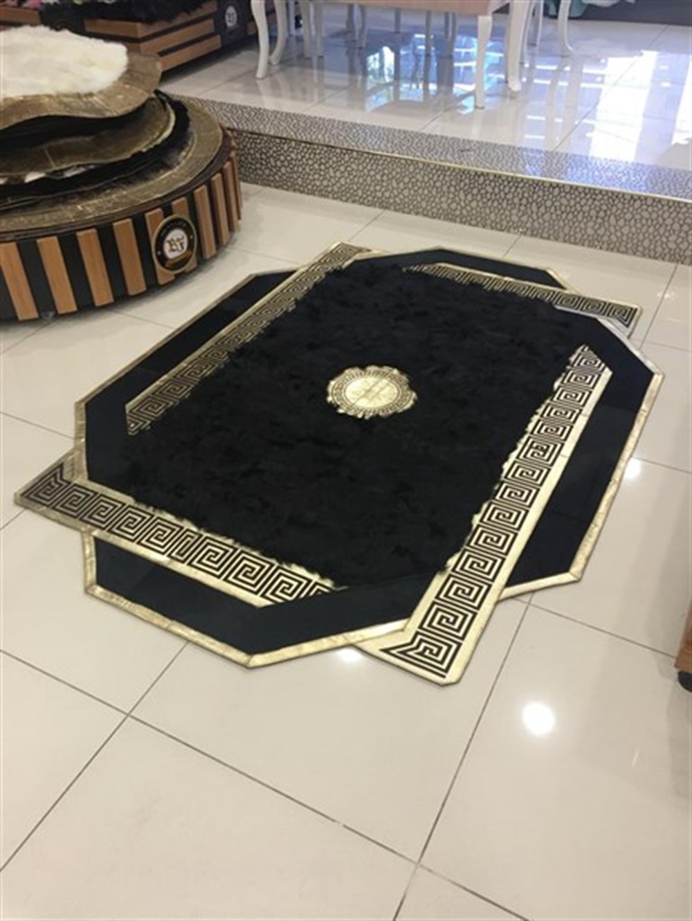 Bienna Fur El Dokuması Gold Bordür Doğal Toskana Halı / Kilim
