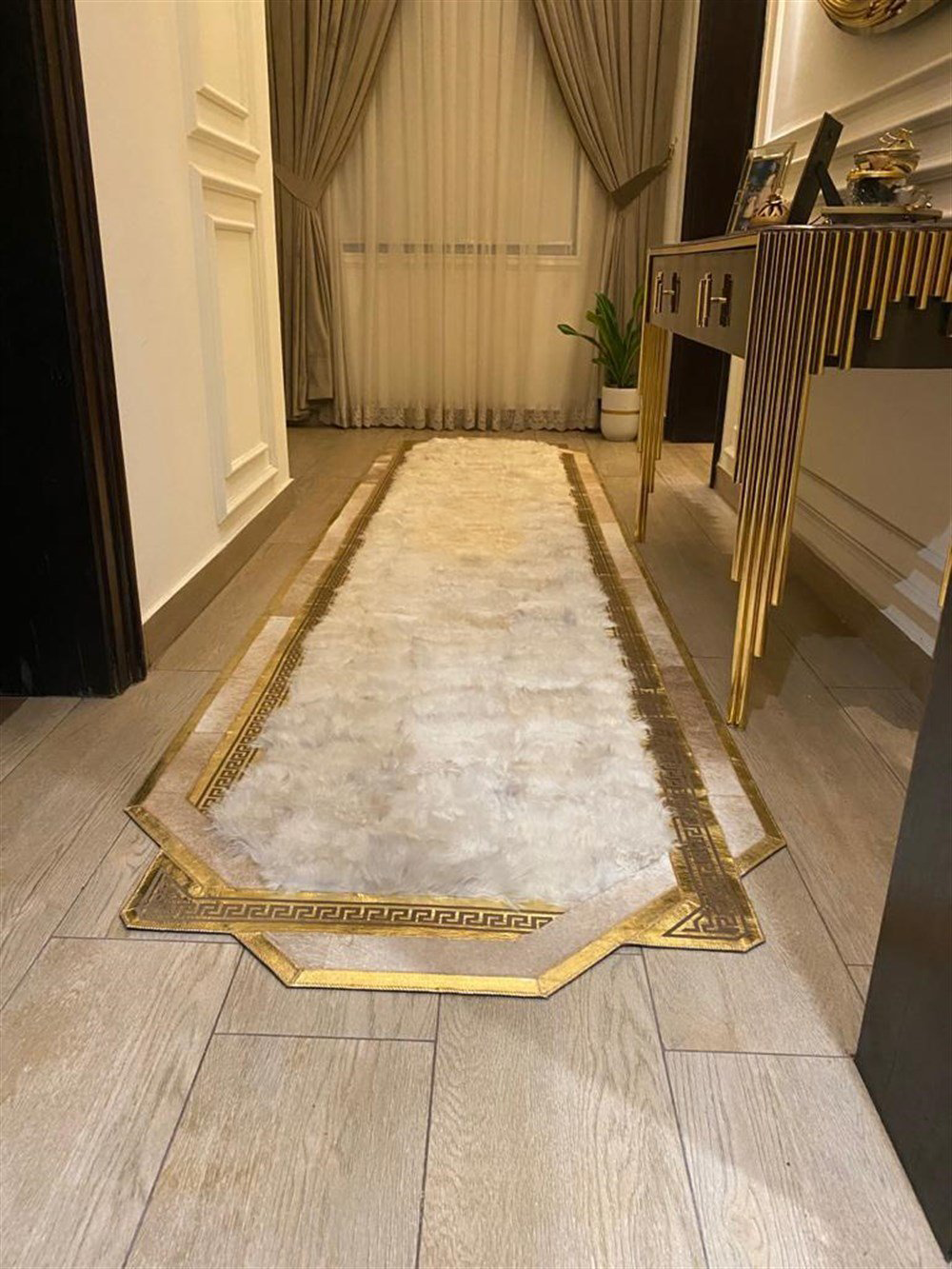 Bienna Fur Kaymaz Taban BF Model Yolluk Doğal Deri Halı