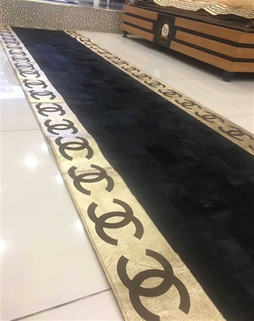 Bienna Fur Kaymaz Taban Gold Bordür Natürel Halı / Kilim